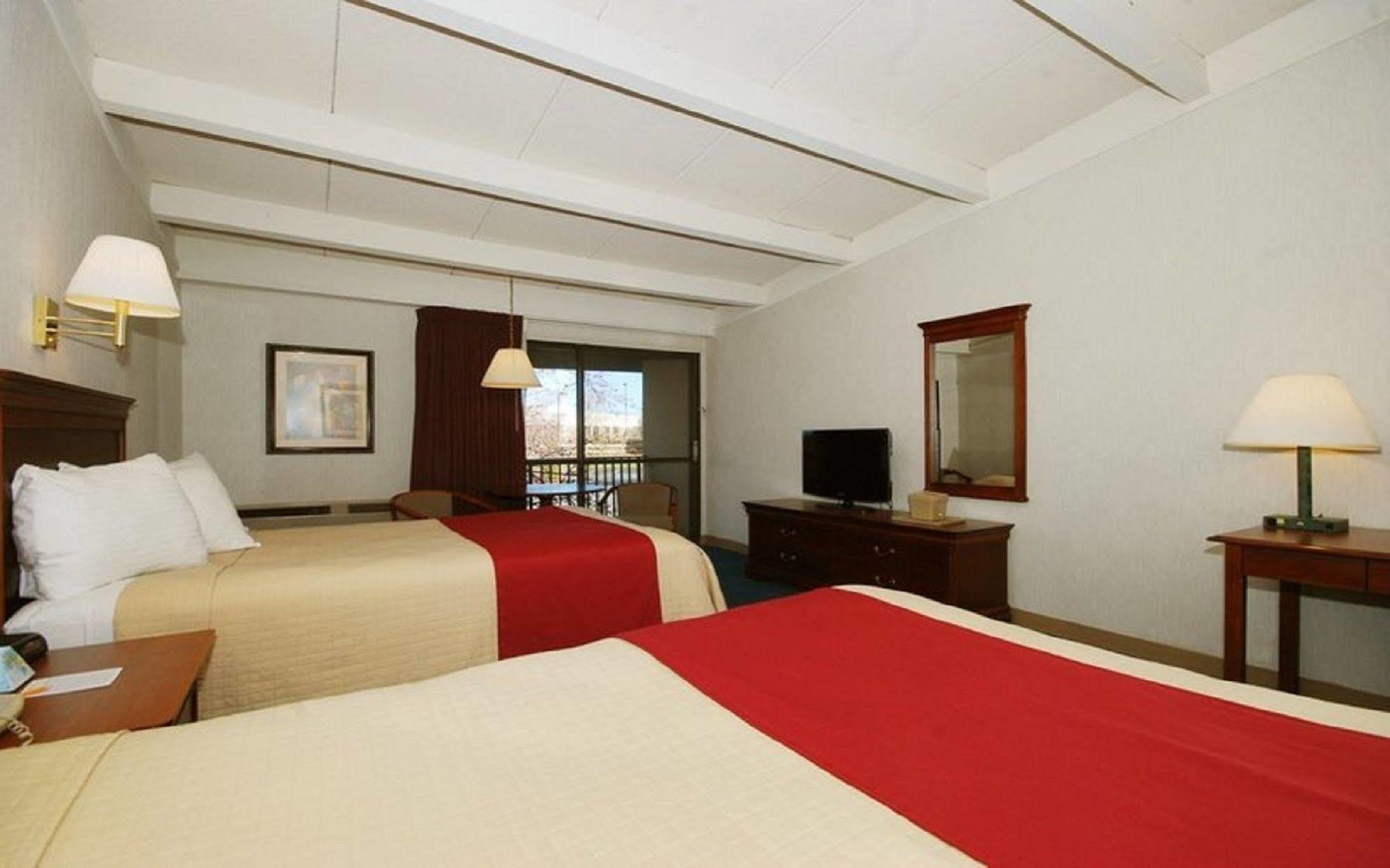 Hotel Aloft Framingham Esterno foto